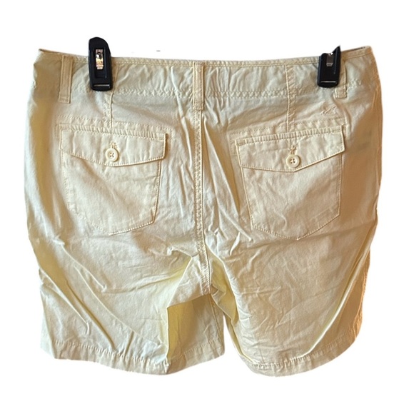 NWT Eddie Bauer Women's Shorts - Picture 2 of 6